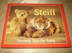 STEIFF Beau Livre sur les Animaux & Jouets en Peluche 224 P., Verzamelen, Beren en Cherished Teddies, Ophalen of Verzenden, Zo goed als nieuw