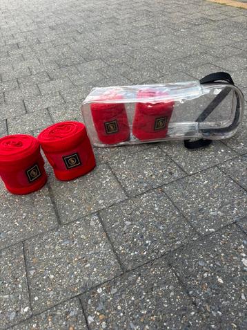 Rode BR Bandages beschikbaar voor biedingen