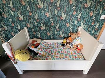 Kinderbedje beschikbaar voor biedingen