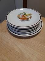 Zes platte borden en een groot bord, Huis en Inrichting, Keuken | Servies, Ophalen, Zo goed als nieuw, Bord(en)