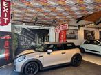 MINI One Mini One Aut * NEW LIFT * CAM * CARPLAY * GARANTIE, Auto's, Automaat, Stof, Gebruikt, Bedrijf