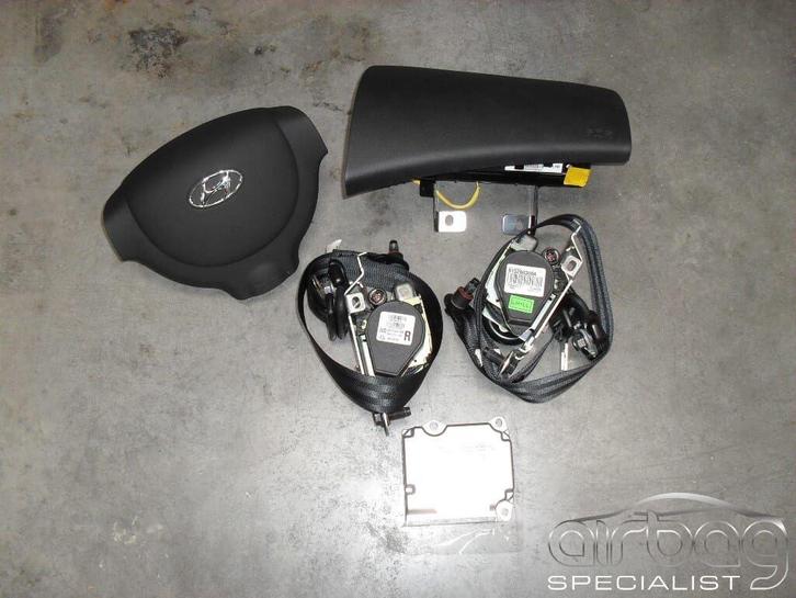 HYUNDAI I10 2008-2013 airbag set gordels airbag module stuur, Auto-onderdelen, Dashboard en Schakelaars, Hyundai, Gebruikt, Ophalen of Verzenden