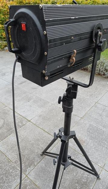 Volgspot / Theaterspot beschikbaar voor biedingen