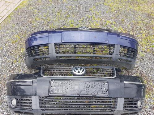 VW PASSAT VOORBUMPER BJ 2005, Auto-onderdelen, Carrosserie, Bumper, Voor, Gebruikt, Ophalen of Verzenden