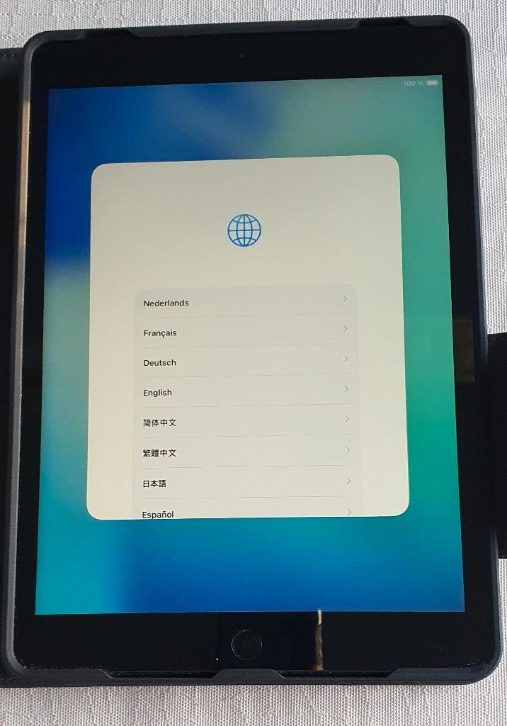 Apple iPad 128 GB wifi + mobiel 8e generatie, Computers en Software, Apple iPads, Zo goed als nieuw, Apple iPad, Wi-Fi en Mobiel internet