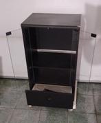 Te koop kastje met glazen deur, Antiek en Kunst, Ophalen