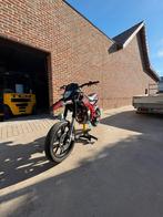 Derbi senda sm50, Fietsen en Brommers, Brommers | Derbi, Ophalen, Zo goed als nieuw
