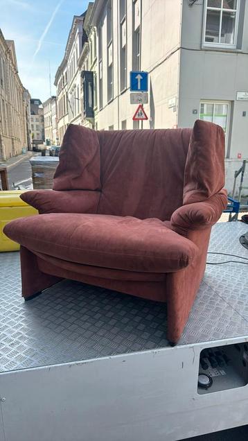 Cassina 1 zit beschikbaar voor biedingen