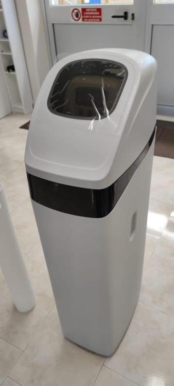 ADOUCISSEUR RESIDENTIEL 20L PROMO, Elektronische apparatuur, Ophalen, Nieuw, Waterontharder met zout