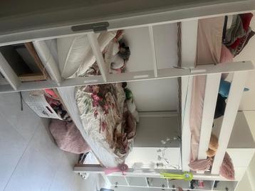 Hoogslaper / stapelbed beschikbaar voor biedingen