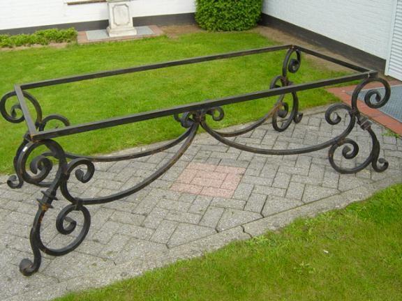 MASSIEF SMEEDIJZEREN RECHTHOEKIG TAFEL ONDERSTEL Flamant, Jardin & Terrasse, Accessoires mobilier de jardin, Neuf, Enlèvement