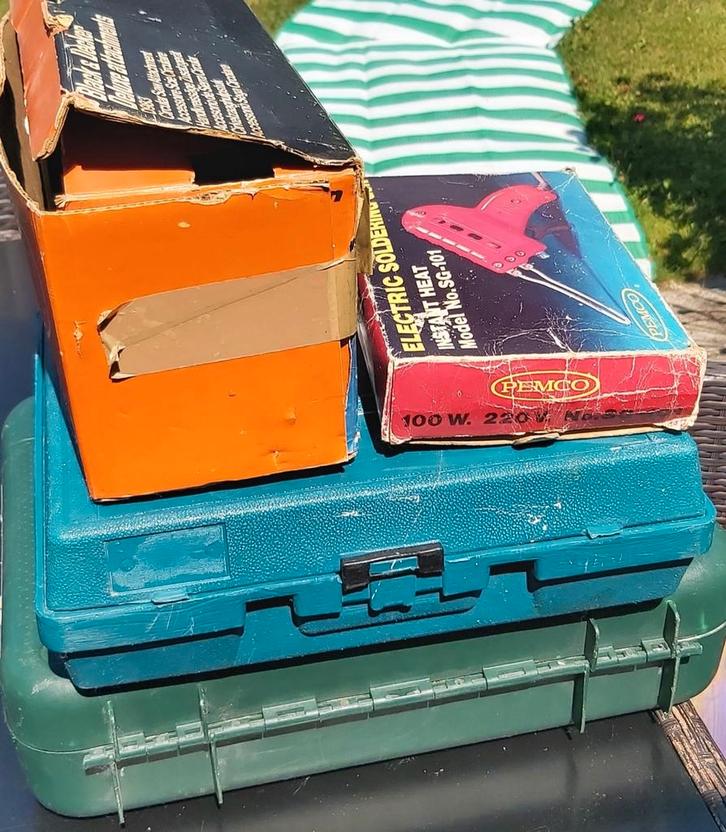 Oude boormachine, cirkelzaagopzetstuk,soldeerbout te krijgen, Doe-het-zelf en Bouw, Gereedschap | Boormachines, Zo goed als nieuw