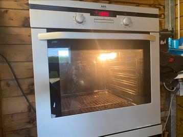 Inbouuw oven AEG beschikbaar voor biedingen