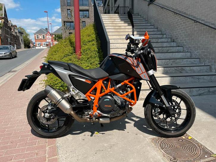 KTM Duke 690 | 2014 | 15.619 km | Gekeurd voor verkoop, Motoren, Motoren | KTM, Particulier, Naked bike, meer dan 35 kW, 1 cilinder