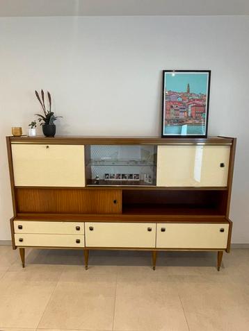 Vintage highboard kast beschikbaar voor biedingen