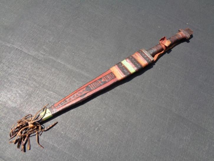 Noord Afrikaanse dolk , handenarbeid , 39 cm lang, Verzamelen, Militaria | Algemeen, Overige soorten, Mes of Dolk, Ophalen of Verzenden