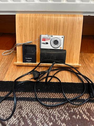 Appareil Photo Numerique Lumix  beschikbaar voor biedingen