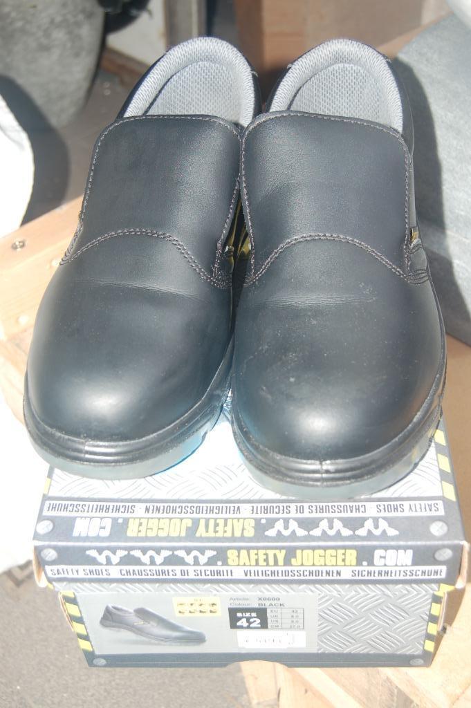 Keuken veiligheidsschoenen zwart leder maat 42-43 NIEUW, Zakelijke goederen, Horeca | Overige, Ophalen of Verzenden