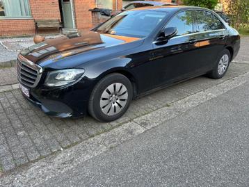 Mercedes E200, Autos, Achat, Entreprise, Carnet d'entretien, Noir