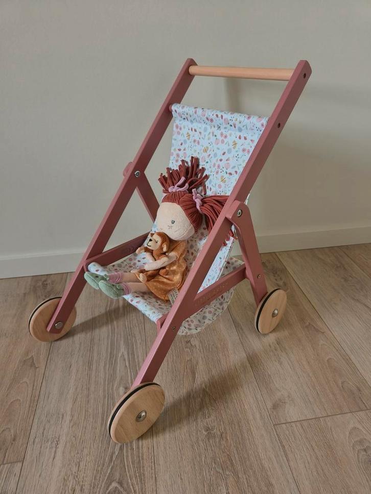 Little Dutch poppenwagen roze 🩷  + pop, Kinderen en Baby's, Speelgoed | Poppen, Zo goed als nieuw, Babypop, Ophalen