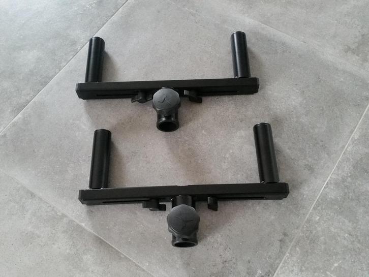 2x T-bar voor luidsprekerstatieven, Audio, Tv en Foto, Luidsprekerboxen, Nieuw, Ophalen