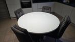 Tafel met trompetvoet, Ophalen, Zo goed als nieuw