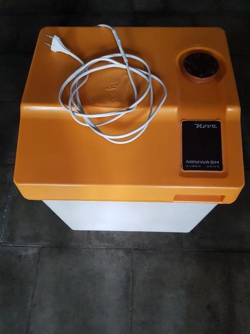 wasmachine, Elektronische apparatuur, Wasmachines, Gebruikt, Minder dan 4 kg, Minder dan 85 cm, Minder dan 1200 toeren, Kort programma
