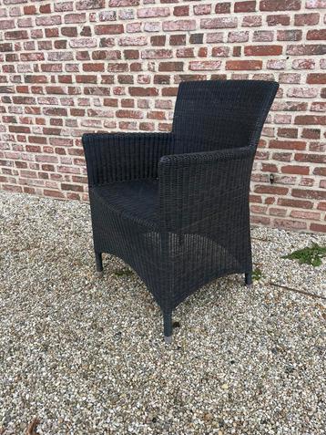 10 poly rotan stoelen met alu frame