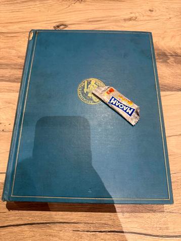 Livre Reichsparteitag ww2 adolf hitler militaria beschikbaar voor biedingen