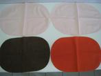 5 placemats : 2 roze 48x33cm, 1 rode, 1 bruine, 1 oranje, Ophalen, Oranje