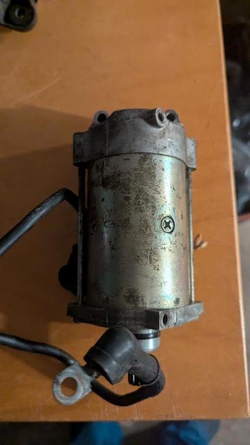 Startmotor Honda bol dor cb650 rc03 rc05 rc08 enz, Motoren, Ophalen