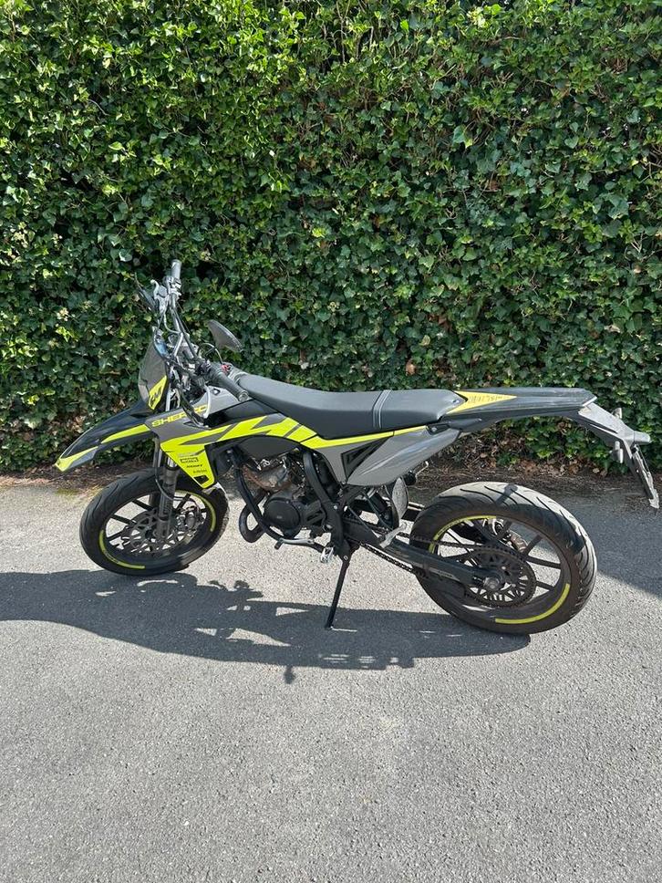 Sherco SM-50 R, Fietsen en Brommers, Elektrische fietsen, Zo goed als nieuw, Ophalen