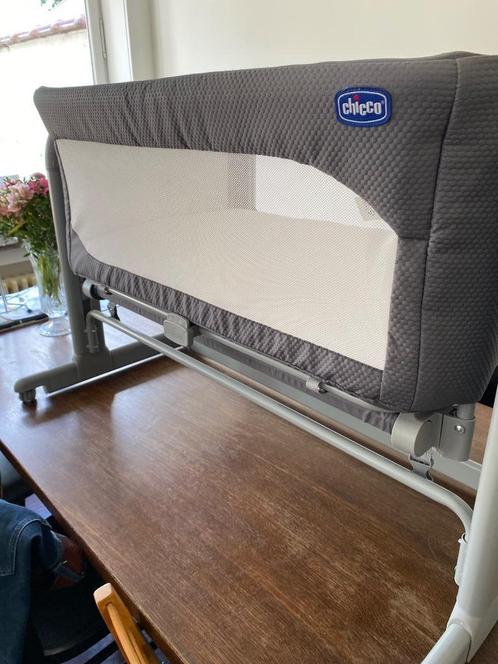 Chicco Co-sleeper incl 2 hoeslakens van Aerosleep, Kinderen en Baby's, Babywiegjes en Ledikanten, Gebruikt, Wieg, Ophalen