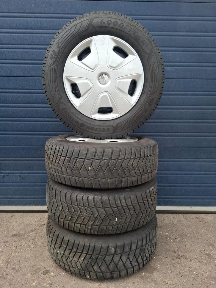 Ford Transit Custom velgen 215-65-15 5x160 - Set 20.07, Auto-onderdelen, Banden en Velgen, Banden en Velgen, All Season, 15 inch