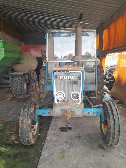 FORD 4600 TRATEUR, Autos : Divers, Autos divers Autre, Enlèvement