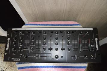 2 X MENGPANELEN TE KOOP beschikbaar voor biedingen