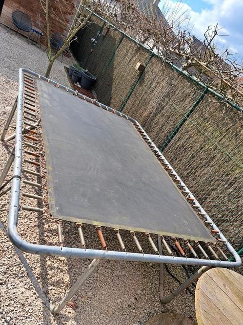 Rechthoekige trampoline 225 x 320 met verankering en ladder, Kinderen en Baby's, Speelgoed | Buiten | Trampolines, Gebruikt, Ophalen