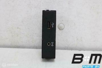 USB + AUX ingang Seat Leon 5F 575035222 beschikbaar voor biedingen