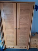 Houten kleerkast met lade onder, Huis en Inrichting, Kasten | Kleerkasten, Ophalen, Gebruikt