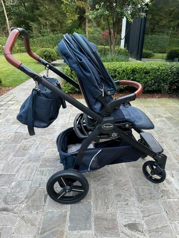 Martinelli kinderwagen  disponible aux enchères