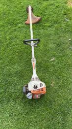 STIHL. grastrimmer. op benzine, Jardin & Terrasse, Coupe-bordures, Enlèvement, Utilisé, 10 à 30 cm, Essence