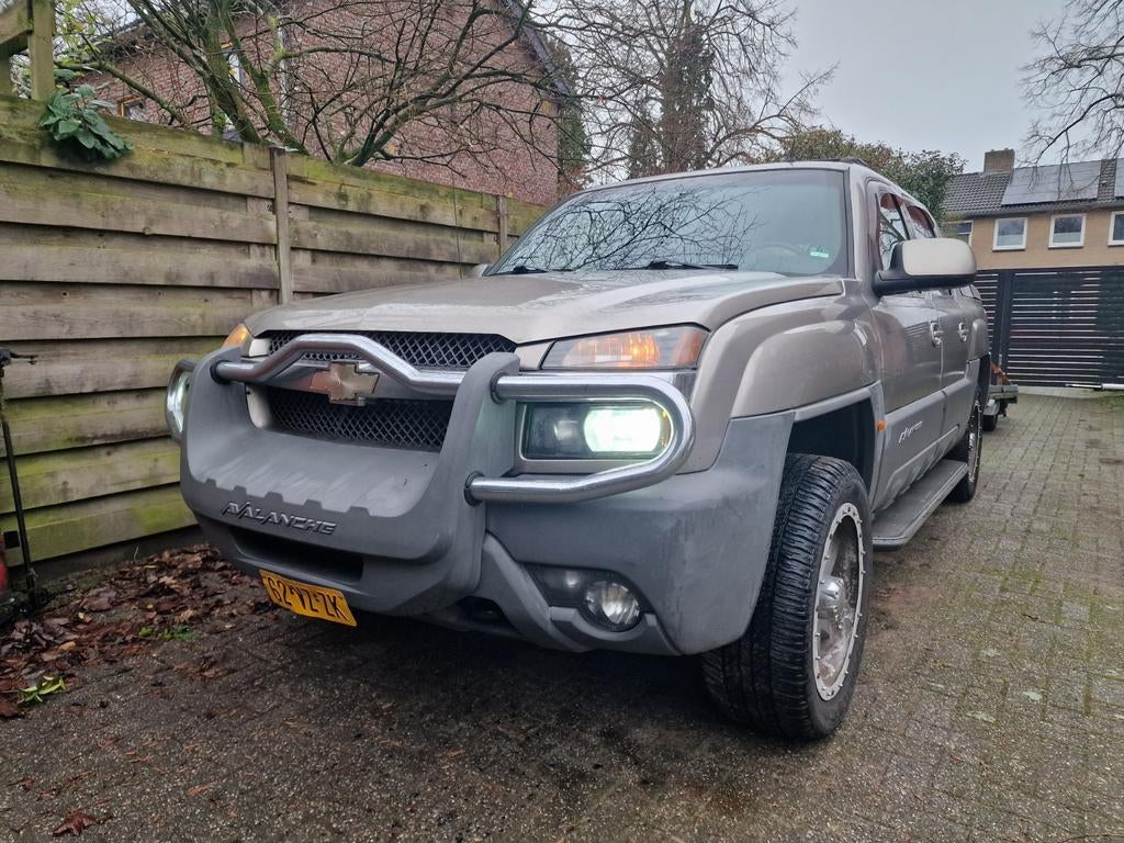 Chevrolet Avalanche 2500 8.1l V8 Lpg, lichte vracht 3500kg, Auto's, Particulier, Te koop