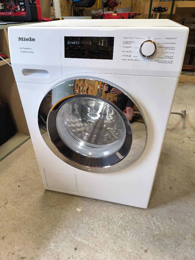 Machine à laver Miele W1 Excellence - Pour pièces, Elektronische apparatuur, Ophalen, Niet werkend