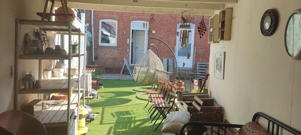 hangstoelen, Enlèvement