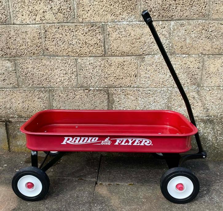 Chariot Radio Flyer Red Wagon, Collections, Marques & Objets publicitaires, Comme neuf, Autres types, Enlèvement
