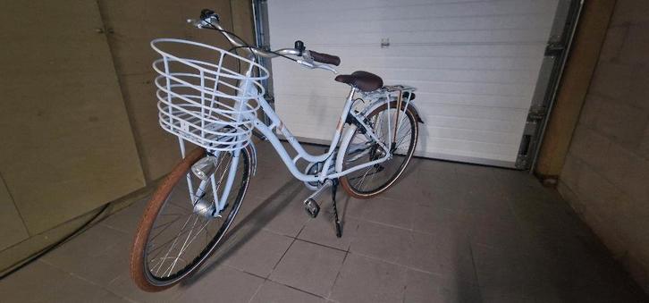 Prachtige tiener/dames fiets, merk bnb, Fietsen en Brommers, Fietsen | Dames | Damesfietsen, Nieuw, Overige merken, (Extra) lage instap