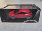 Opel Astra J GTC miniature 1:43 - emballage d'origine, Enlèvement ou Envoi, Comme neuf, Voiture, Autres marques