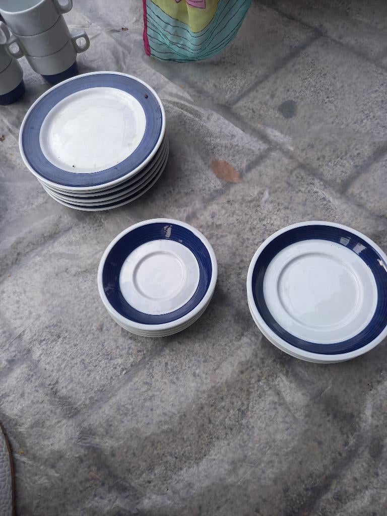 borden en tassen, Huis en Inrichting, Keuken | Servies, Ophalen of Verzenden, Gebruikt, Kop(pen) en/of Schotel(s)