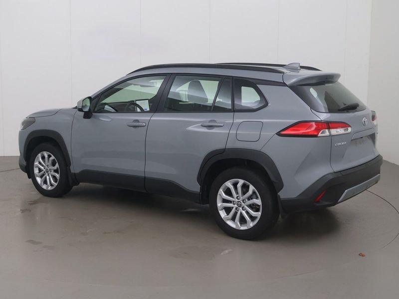 Toyota Corolla Cross Hybrid 1.8 2wd dynamic e-cvt 98 AT, Auto's, Toyota, Automaat, Gebruikt, 4 cilinders, 72 kW