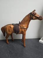 Paard met lederen afwerking, Ophalen of Verzenden, Paard